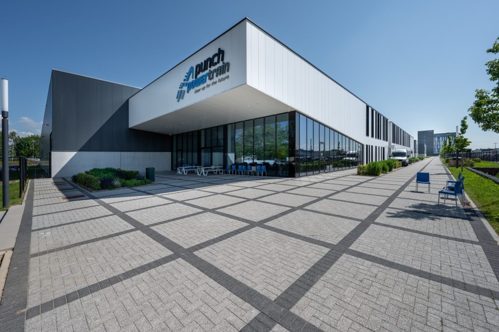 Öйú¡¤±Ø·¢¼¯ÍÅ(¹É·Ý)ÓÐÏÞ¹«Ë¾-¹Ù·½ÍøÕ¾